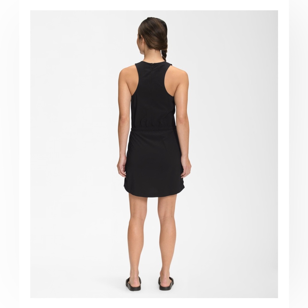 NWT The North Face Never Stop Wearing Adventure Dress, Black, Medium